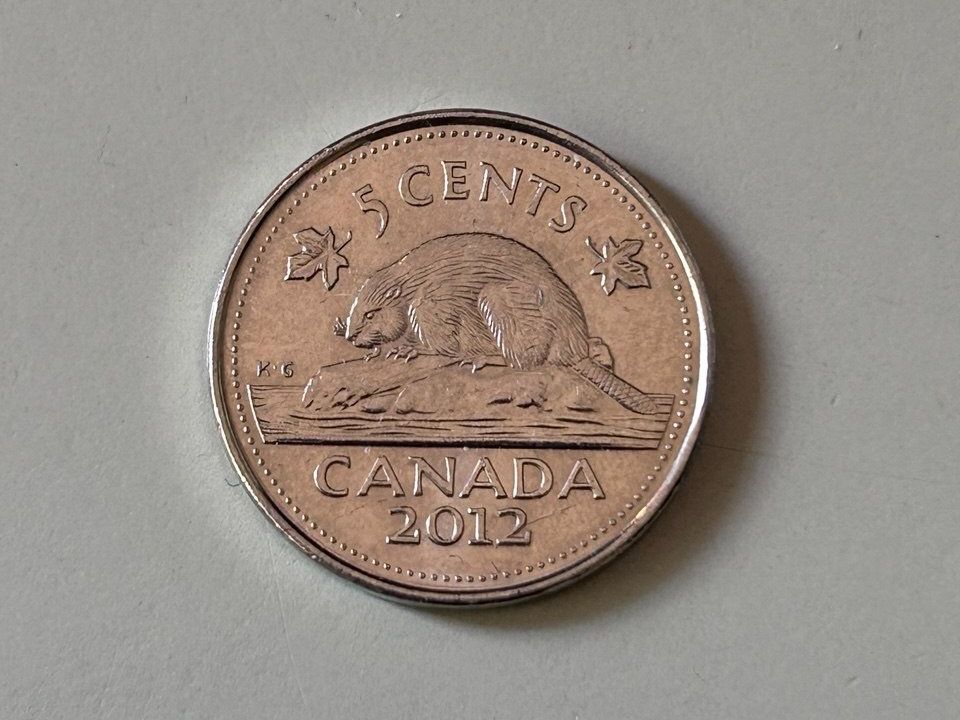 Tutti le monete: 5 centesimi canadese del 2012 – Usato da Giubiasco venduto da LorisVale