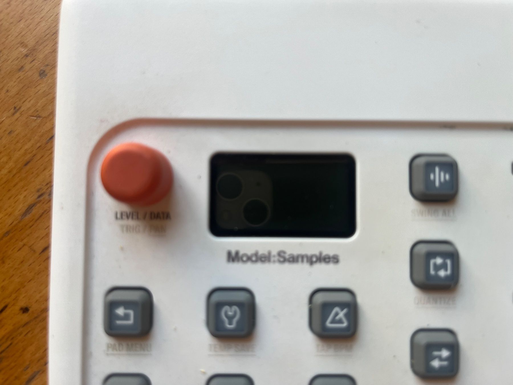 Elektron Strumenti musicali: Elektron Model:Samples – Usato da Genève venduto da POLsinus 3