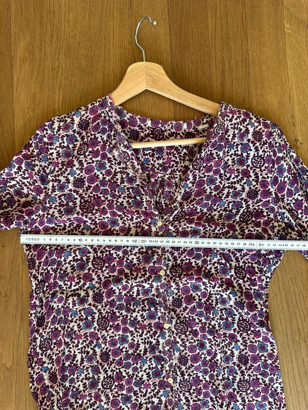Blusen: Wunderschöne Bluse mit Blumenmuster, mit Leinen, neuwertig – Gebraucht aus Bern von fluffy07 4