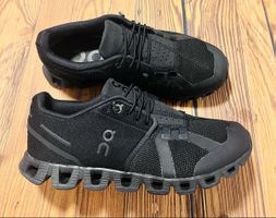 On Cloud Laufschuhe Damen Gr. 37, Schwarz, Top Zustand!