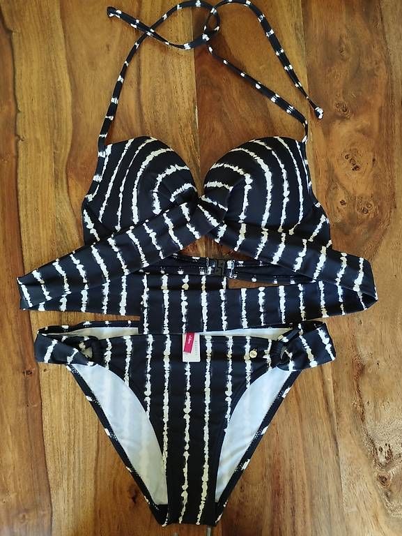 Costumi da bagno & Bikini: Bikini von s.Oliver schwarz  – Usato da Murg venduto da mar_bkc8