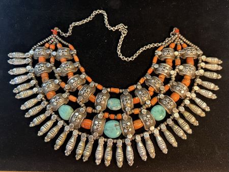 Authentique Collier Tibétain Ancien Argent Turquoises Corail