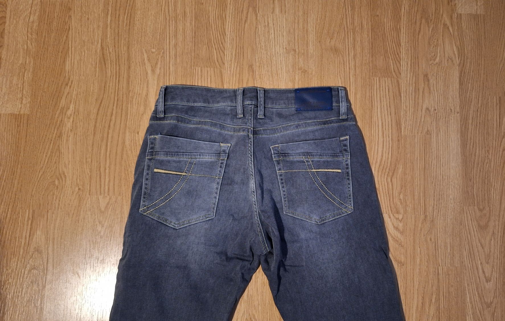 Camp David Jeans: Graue Camp David Jeans Gr. 31/34 – Gebraucht aus Lützelflüh-Goldb von bli_f2v9 5