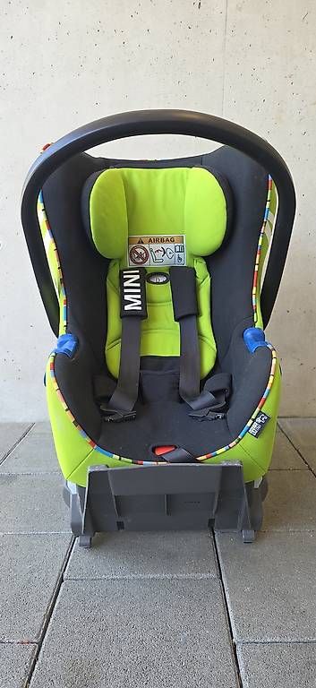 Seggiolini per auto: NEUF Siège auto pour bébé MINI isofix – Usato da Boussens venduto da tot_6kjh