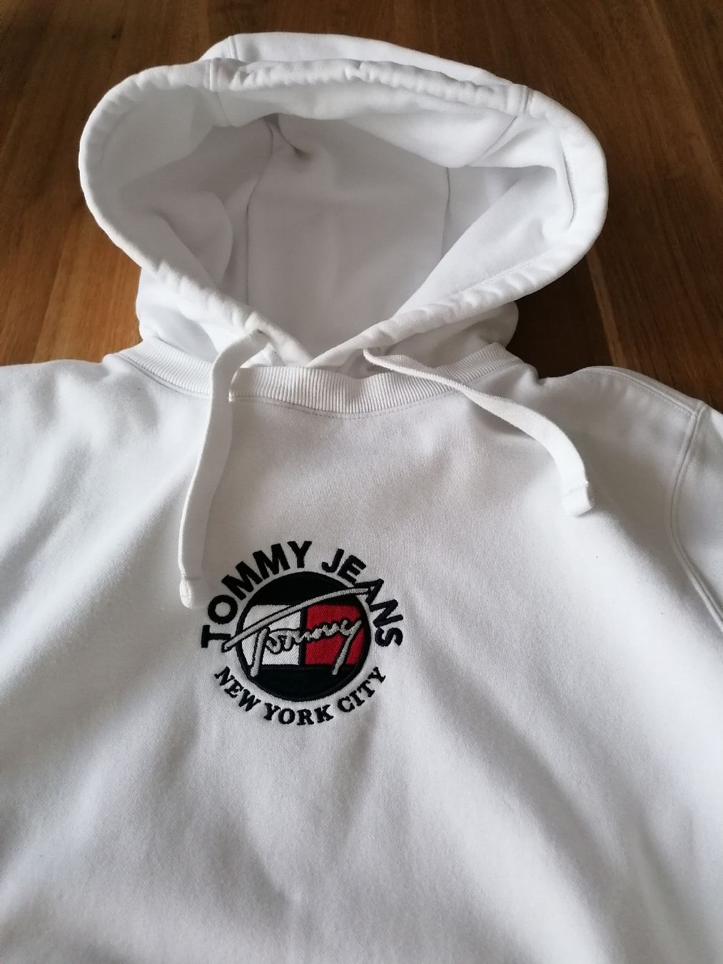 Tommy Hilfiger Pullover & Sweatshirts: Pullover Tomy Hilfiger – Gebraucht aus Adliswil von Romanista1927 5