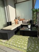 Rattan Lounge inkl. Tisch mit Glas und Kissen