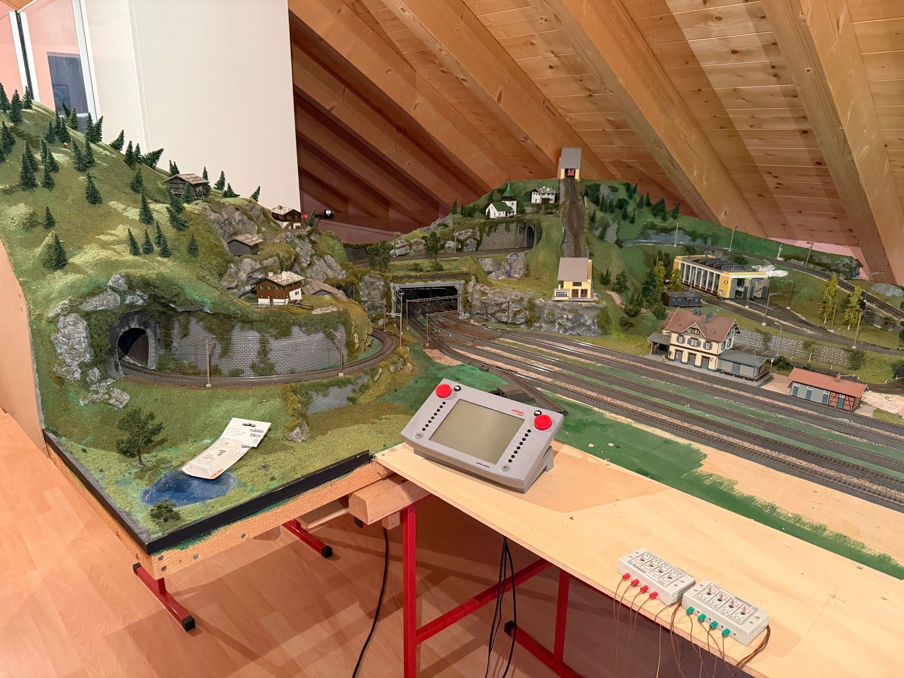 Märklin Modellini di ferrovie: Plastico ferroviario – Usato da Broglio venduto da lory00 2