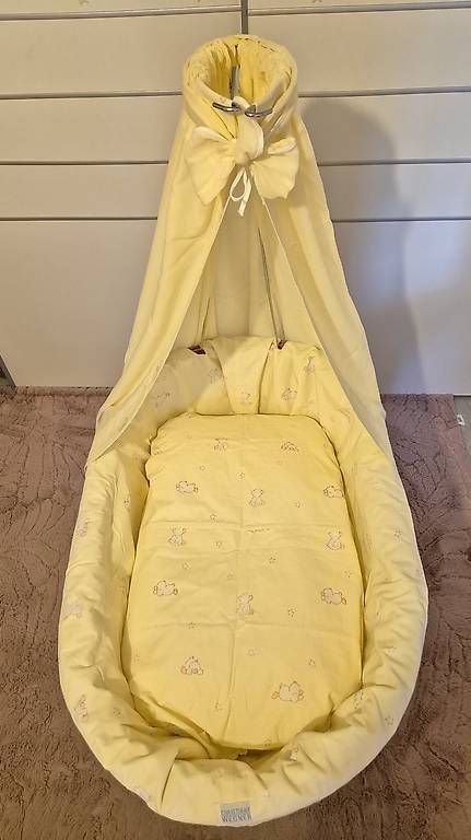 Wiegen & Stubenwagen: Stubenwagen ( nicht gebraucht) – Gebraucht aus Winterthur von Happy-Baby 1