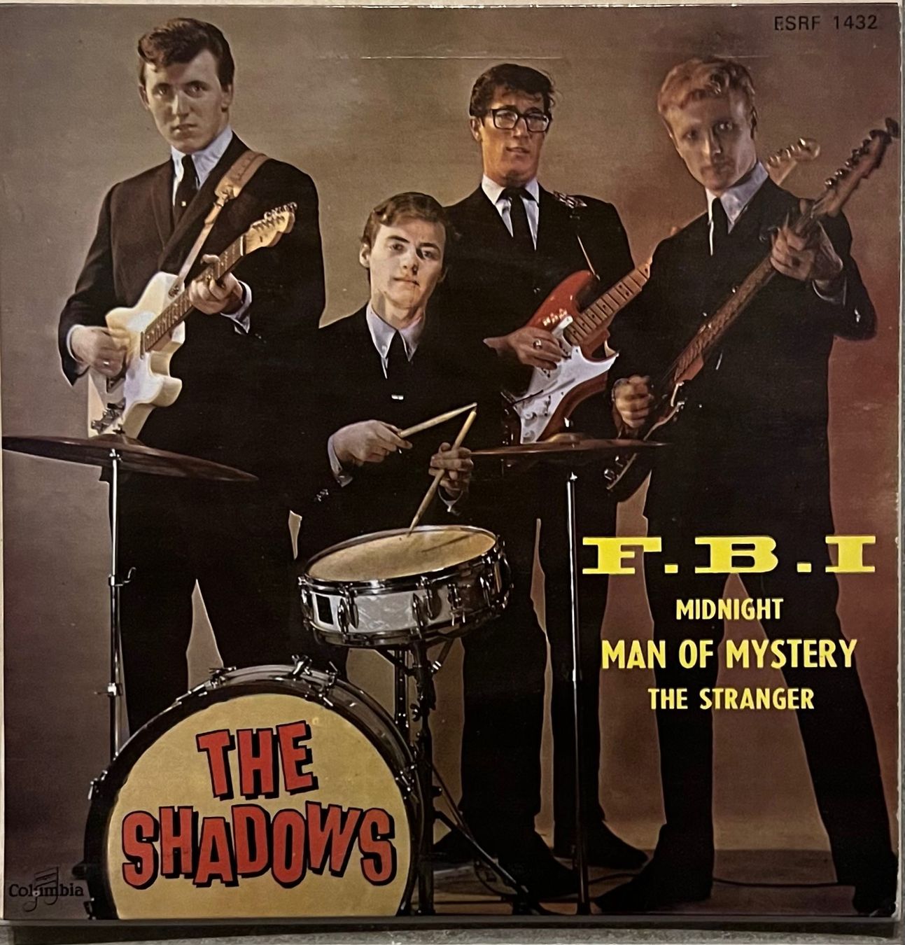 Schallplatten: THE SHADOWS - F.B.I. – Gebraucht aus Bussigny von vinyl-pas-cher