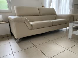 neuwertiges Sofa