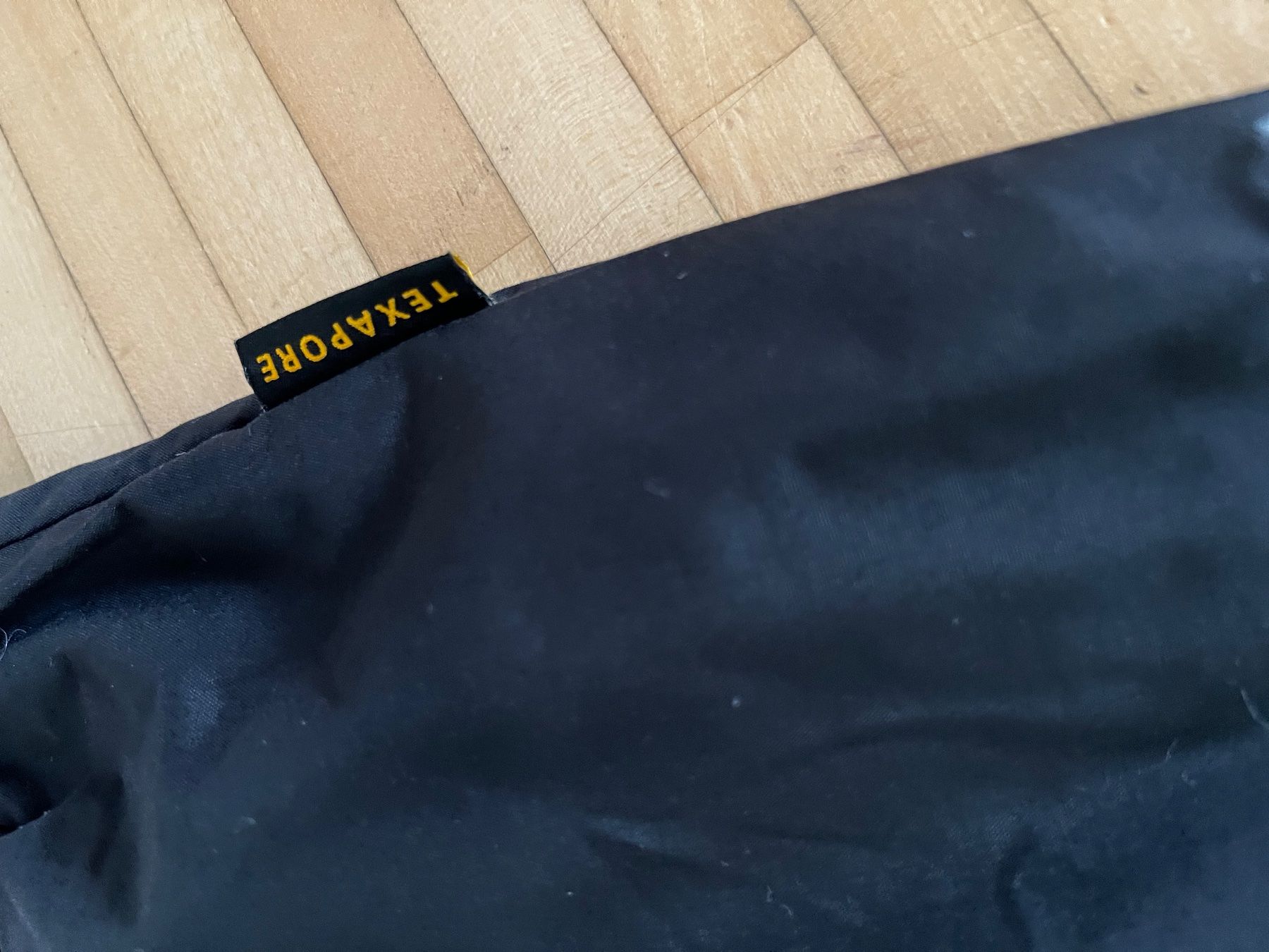 Jack Wolfskin Pantalons: Regenhose Jack wolfskin 140 – D'occasion à Horgen par Hoppelhase11 2