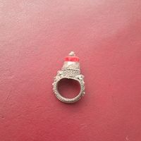 Ring Metall rot besetzt verziert alt ca. 56