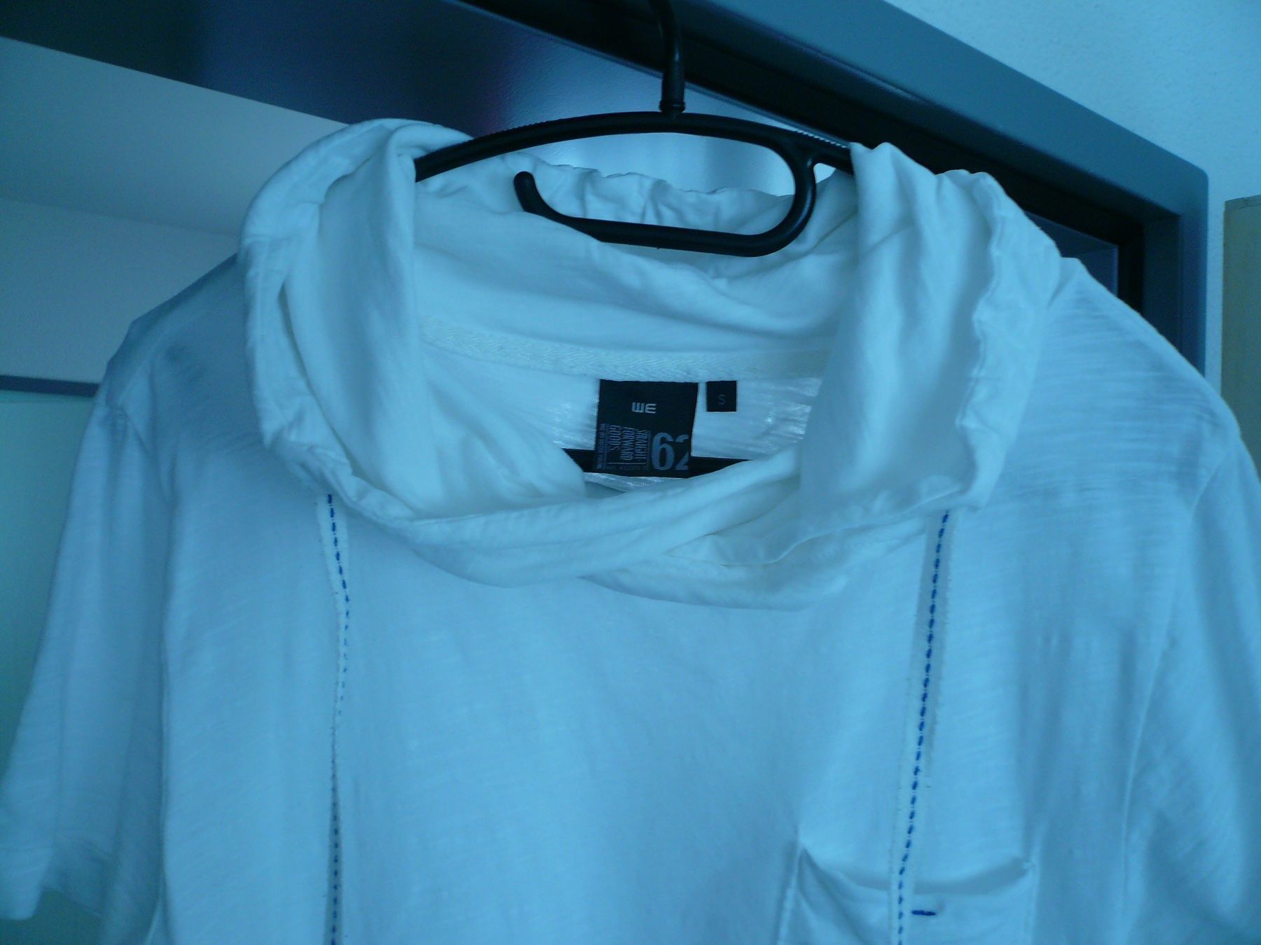 We T-shirt: T-Shirt von WE, in weiss – Usato da Sirnach venduto da primo.si 1