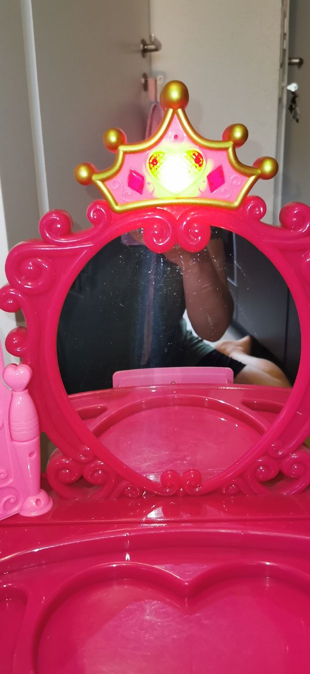 Tavoli da trucco: Schminktisch🥰-Versand👍 – Usato da Winterthur venduto da Katyakaterina 2
