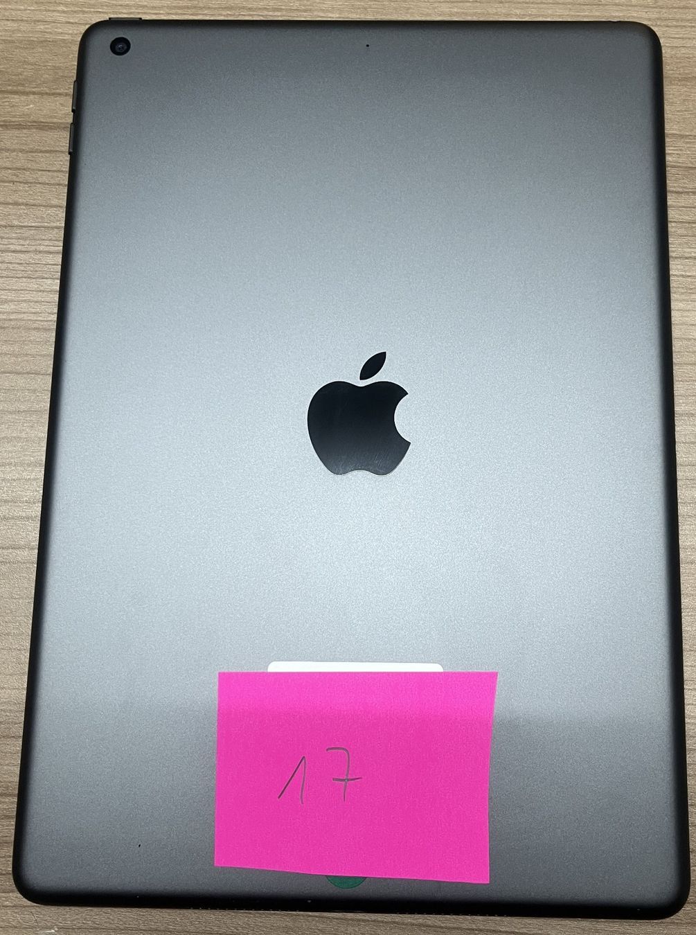 Apple Tablet PC: iPad A2197 (Nr.17) – Gebraucht aus Effingen von meierto1