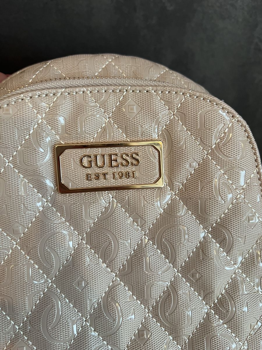 Guess Rucksäcke: Rucksack Guess rosa Steppoptik neuwertig – Neu (gemäss Beschreibung) aus Herbligen von nic_q8yn 5
