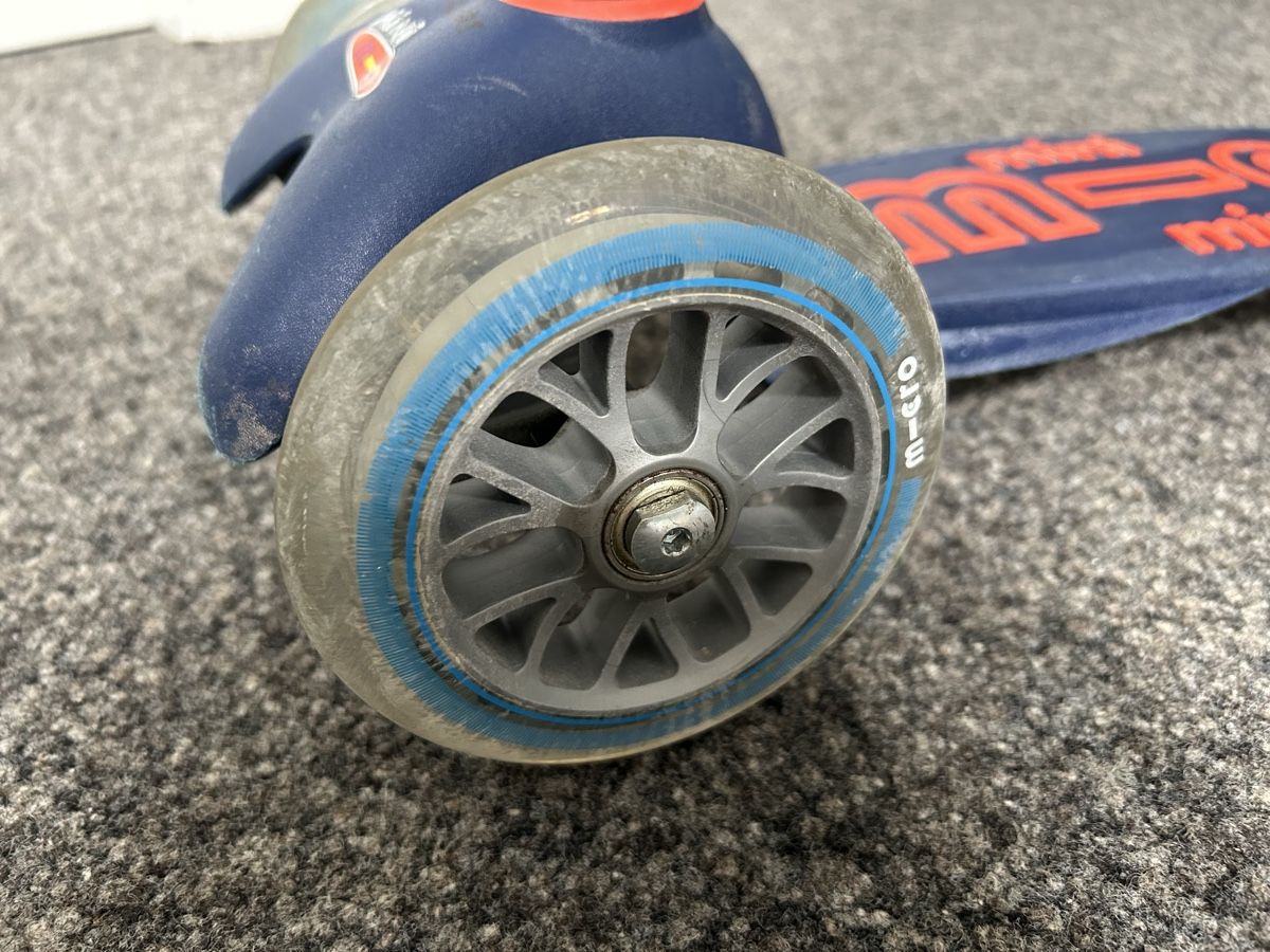Micro Kickboard: Micro Mini Trotti – Gebraucht aus Wettswil von Jules87 1