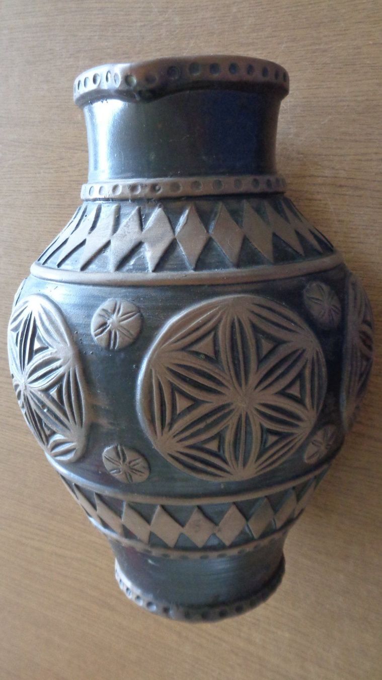 Vasen & Gefässe: GROSSE, ALTE VASE 31 / 33 – Gebraucht aus Lausanne von kiliman73 1