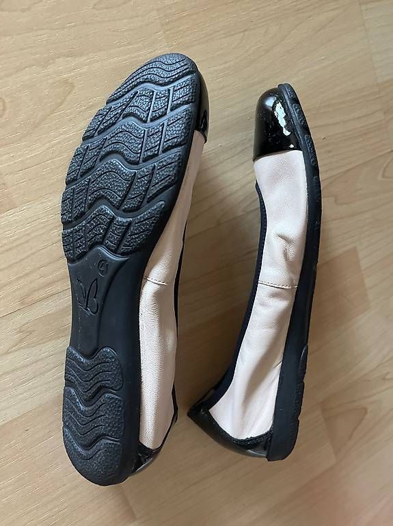 Damenschuhe: Ballerina von caprice, Gr. 41 – Gebraucht aus Zürich von Enina05 1