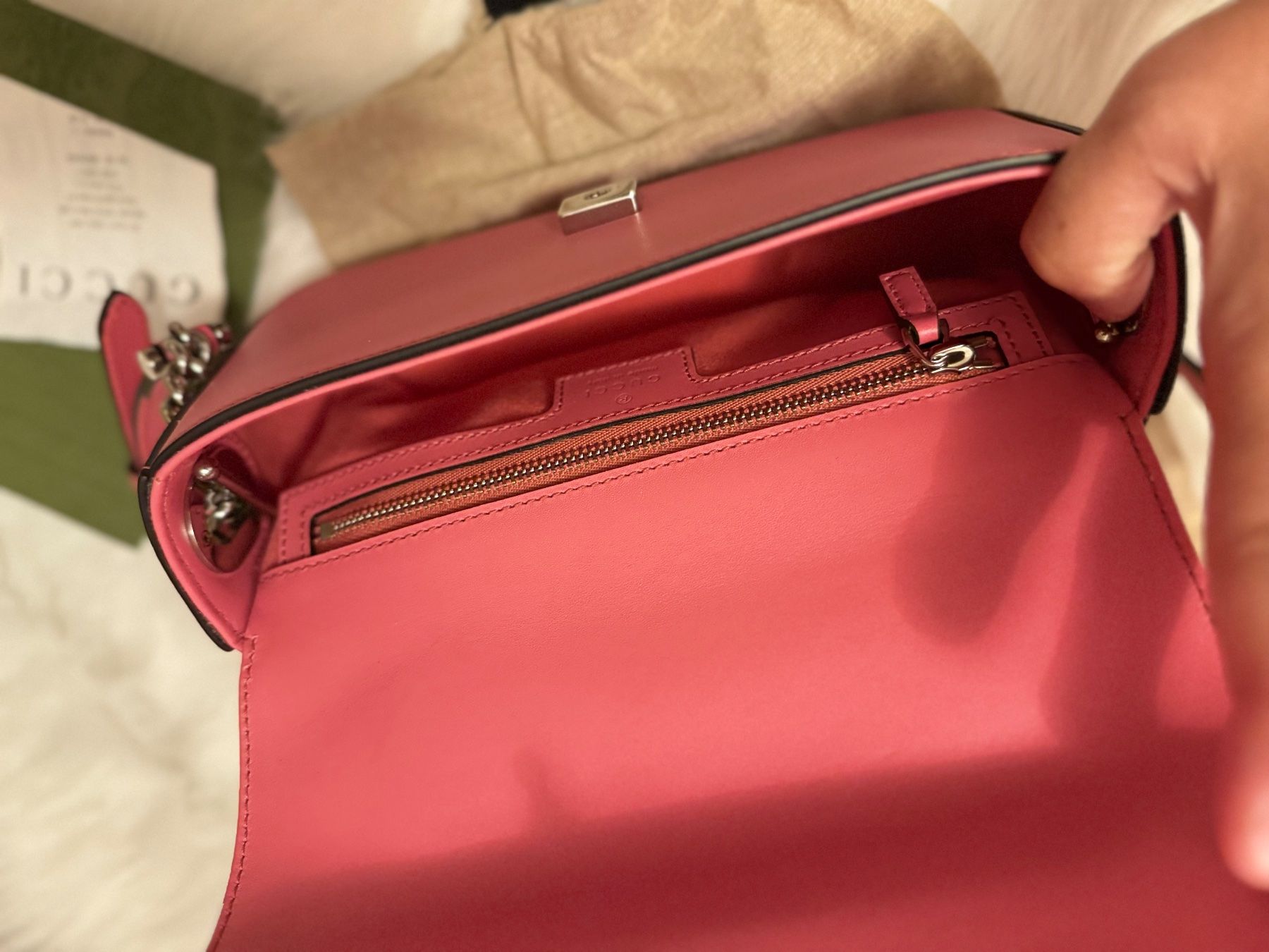 Gucci Sacs femmes: Gucci  Umhängetasche - Rosa Leder Neu – Neuf avec emballage d'origine à Grossdietwil par RSW032 5