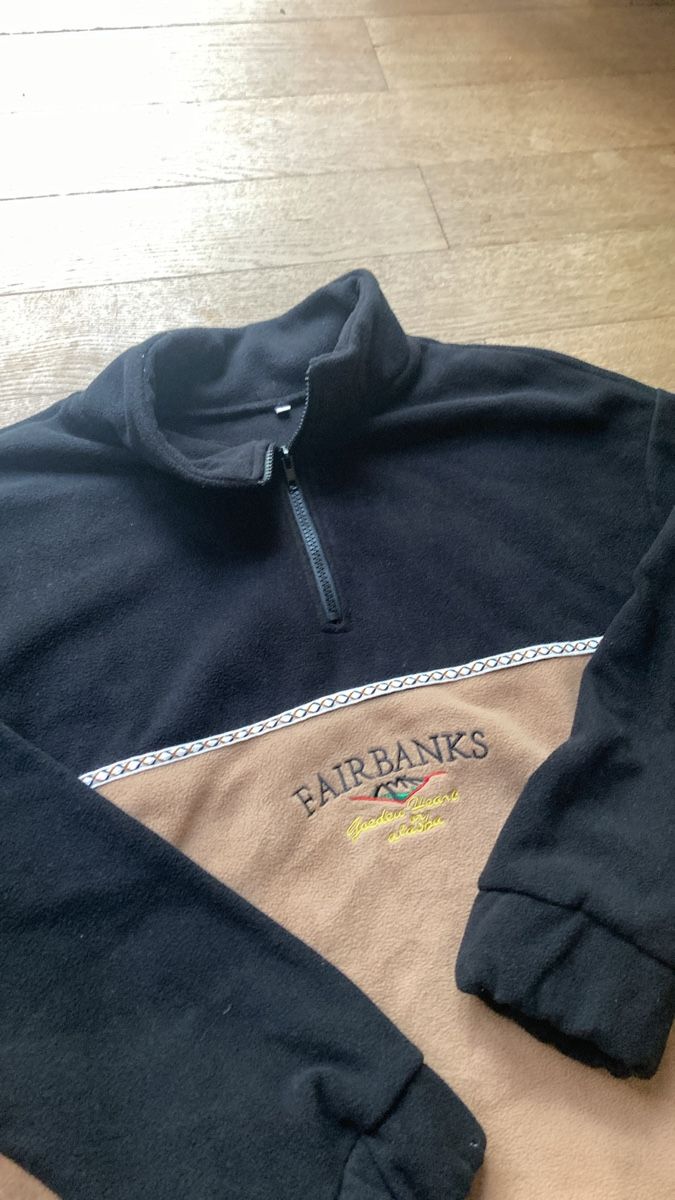 Maglioni & Felpe: Fleece Pullover Gr L – Usato da Basel venduto da Nomagusa 1