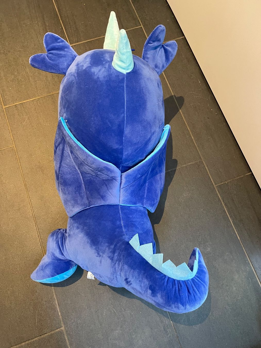 Figuren: Stofftier Drache blau gross Plüschtier – Neu (gemäss Beschreibung) aus Winterthur von Lalacla 2