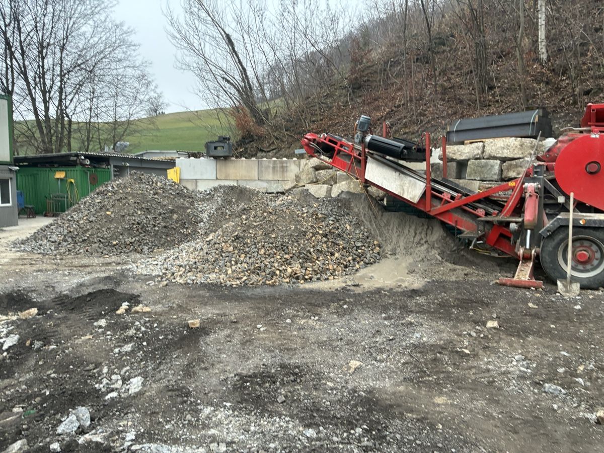 Tutte le macchine: Backenbrecher / Steinbrecher – Usato da häfelfingen venduto da PB20 2