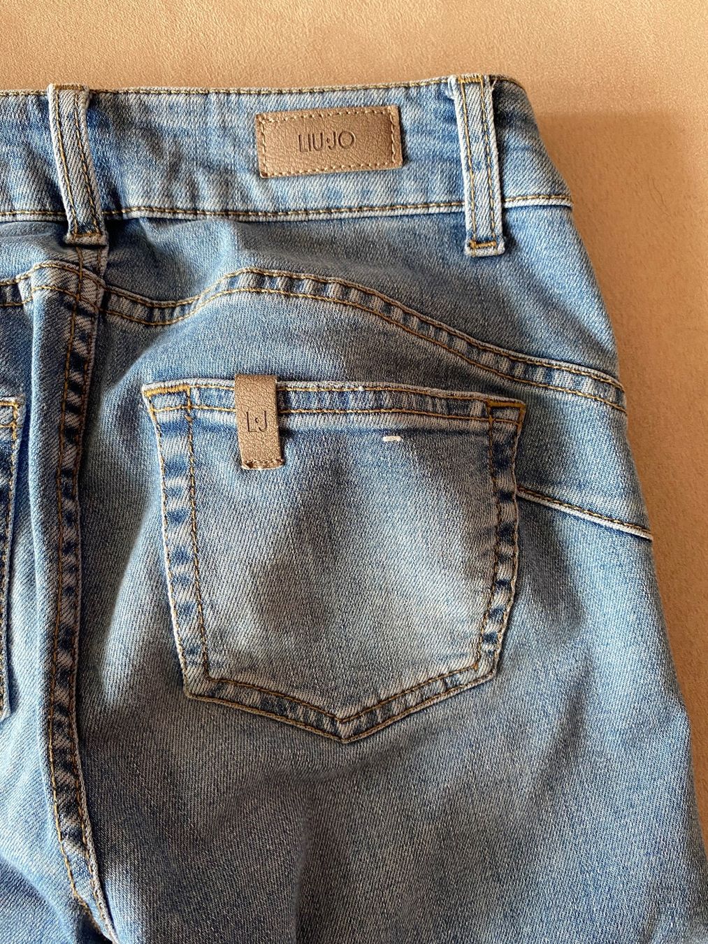 Liu Jo Jeans: Jeans Liu Jo – Usato da bern venduto da marion78 2