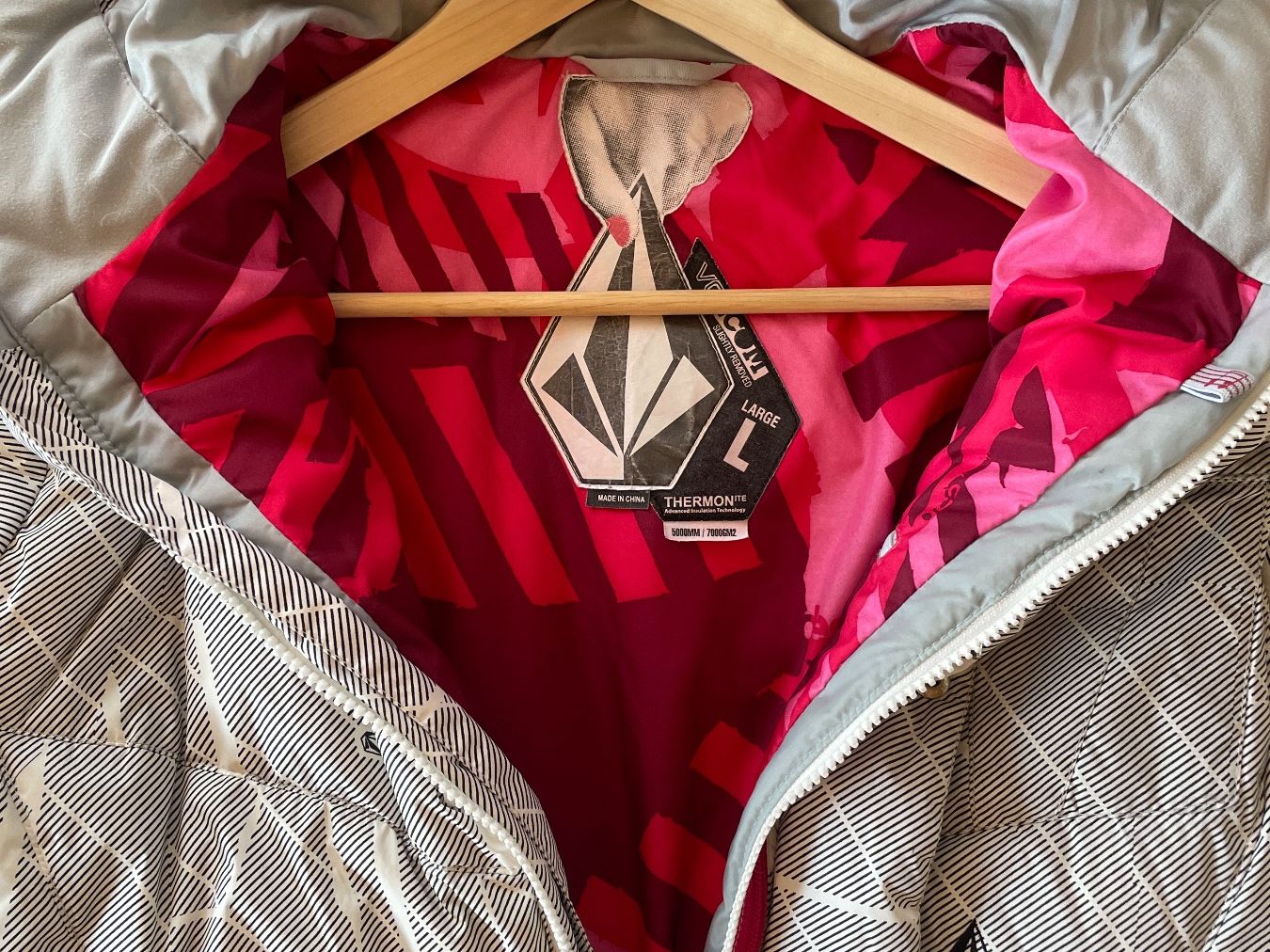Volcom Giacche: Winterjacke von Volcom Grösse L – Usato da Wetzikon ZH venduto da Nadineson 1