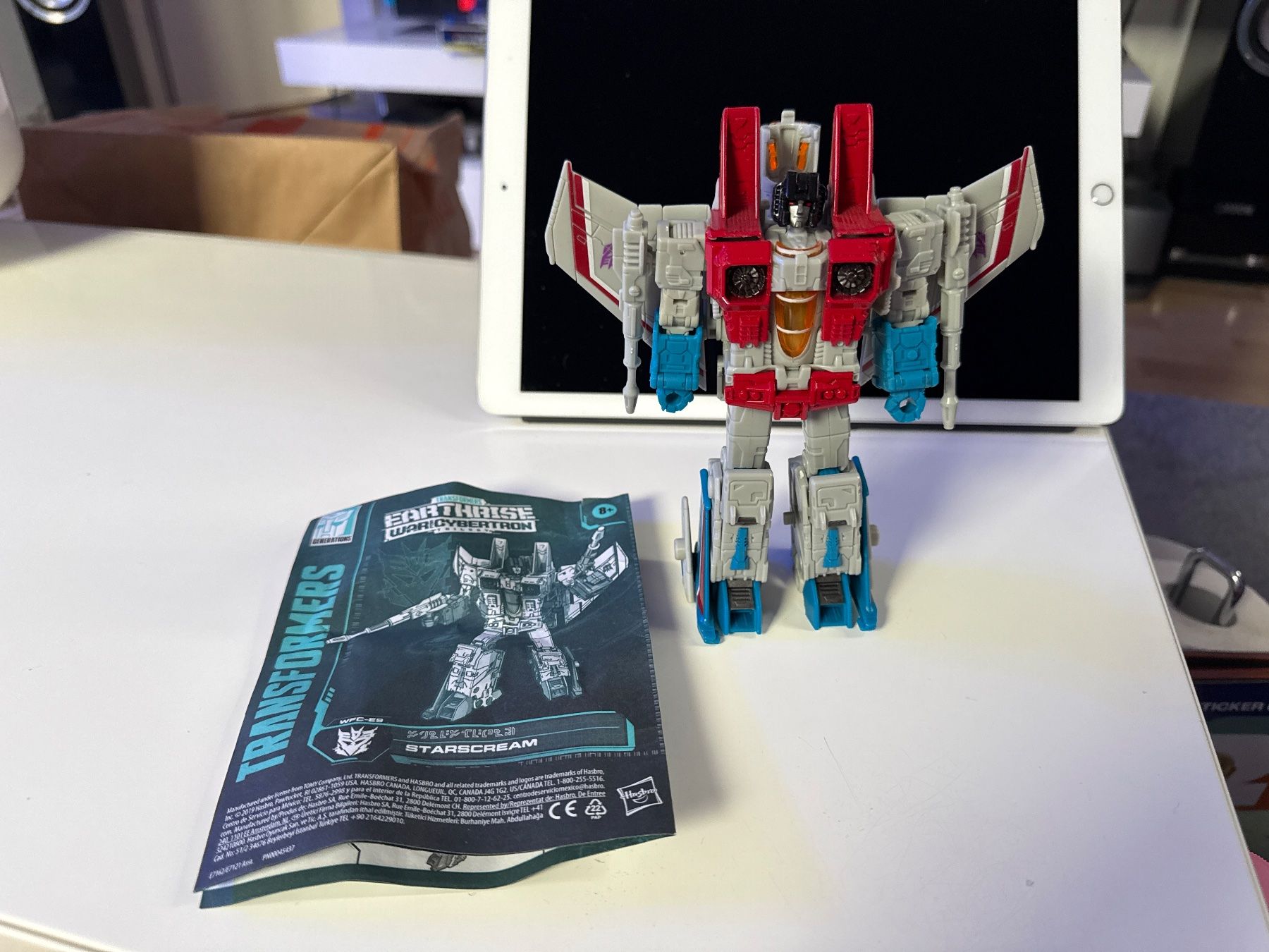 Hasbro Giocattoli: Transformers Earthrise Starscream Hasbro – Usato da Allschwil venduto da meeresperle