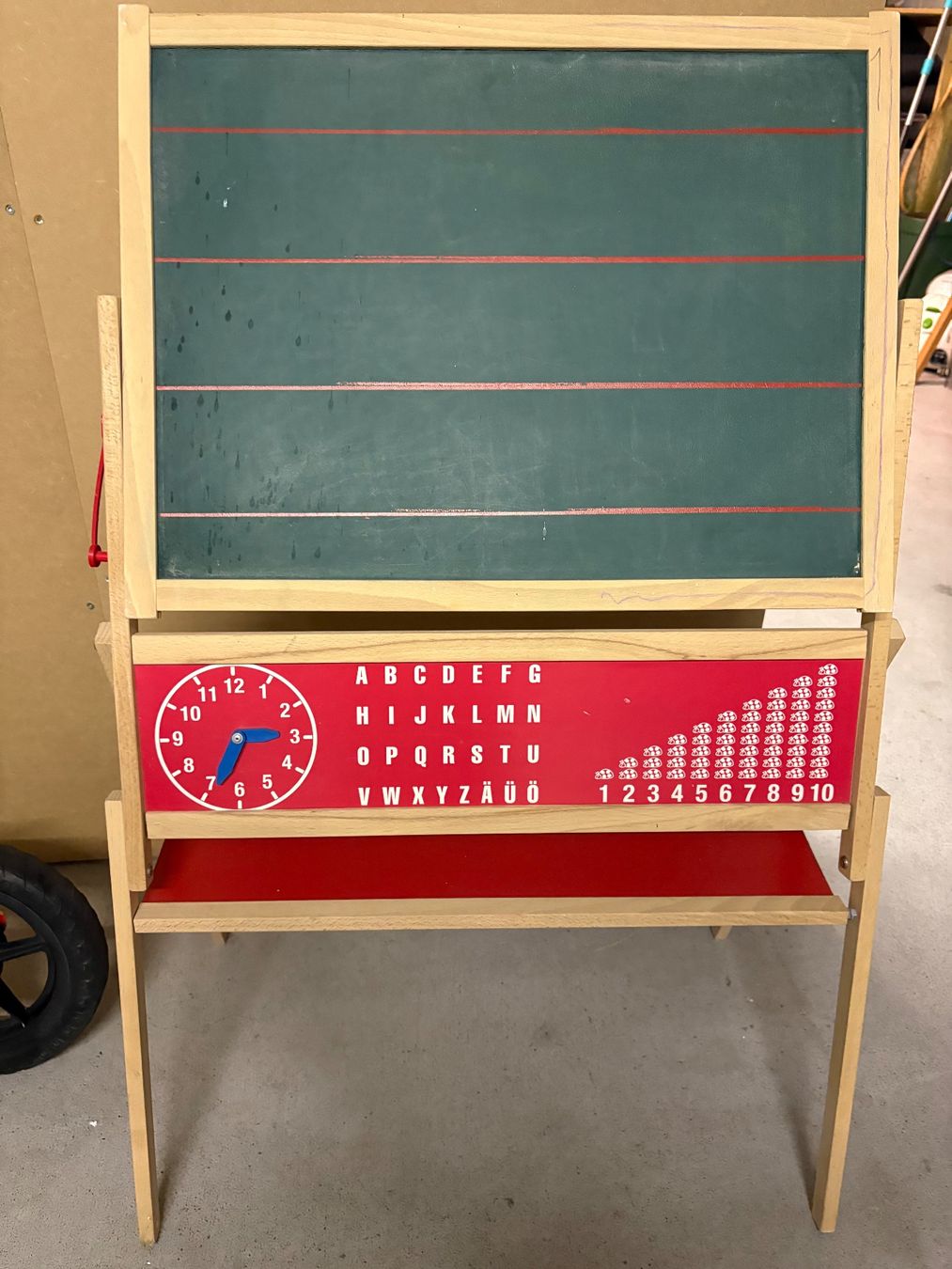 Chevalets: Kinderstaffelei mit Tafel und  ABC. – D'occasion à Schübelbach par S1CH