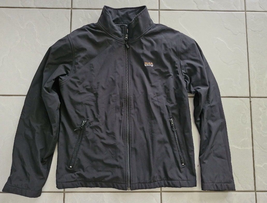 Big Tramp Giacche: Soft Shell Jacke Gr L – Usato da Wolfhausen venduto da eil_jc5j