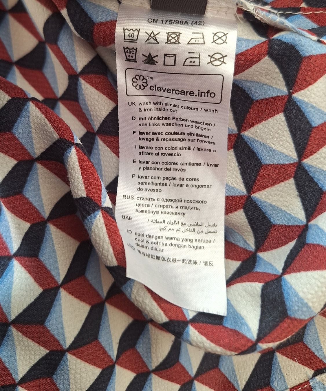 Esprit Camicette: ESPRIT Schicke Bluse mit geometrischem Muster, Grösse 42 – Usato da Hedingen venduto da Rosie013 3