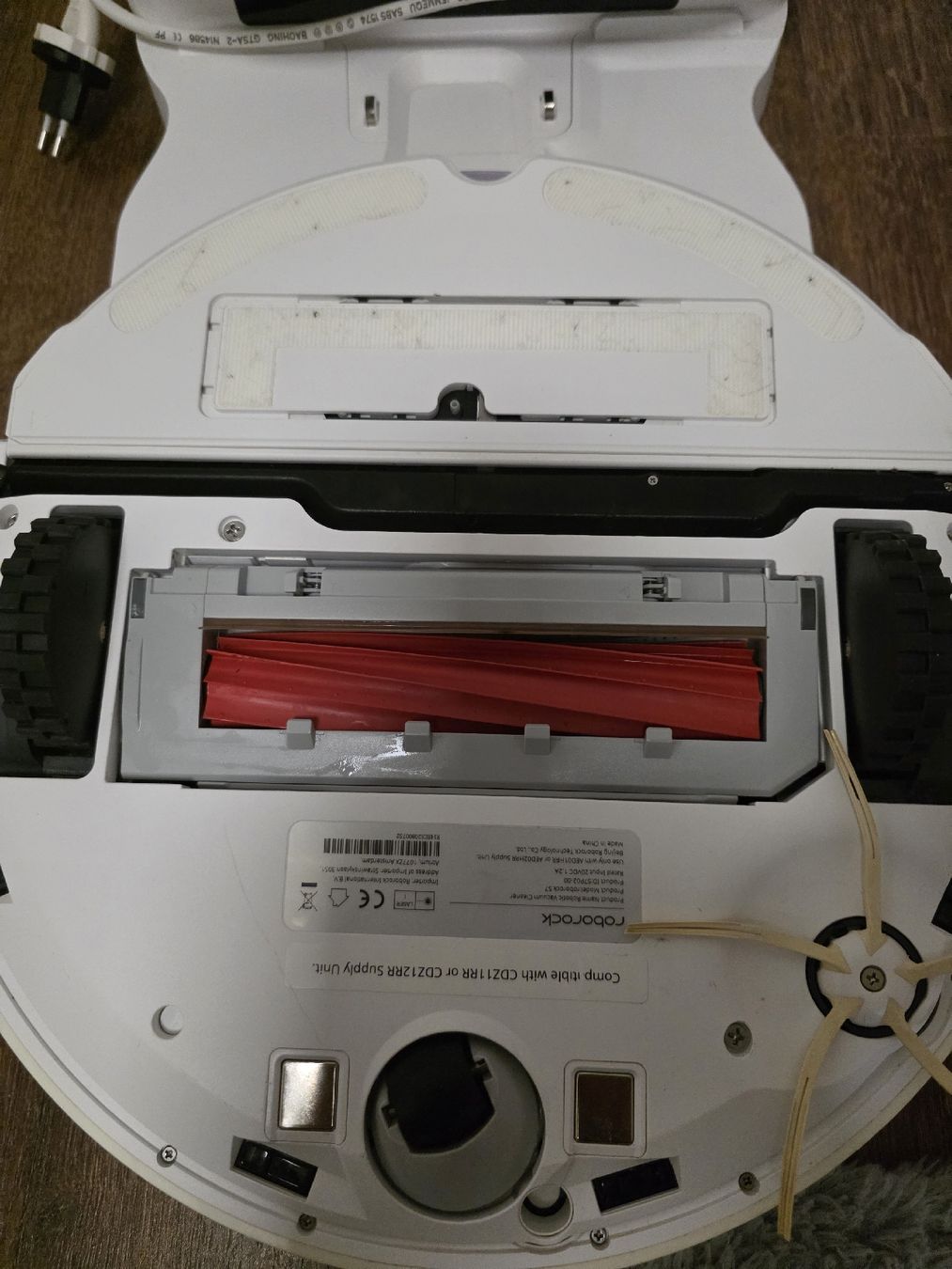 Roborock Aspirateurs & Accessoires: Roborock S7 Saug- und Wischroboter mit Absaugstation – D'occasion à Regensdorf par sss_8pg9 2