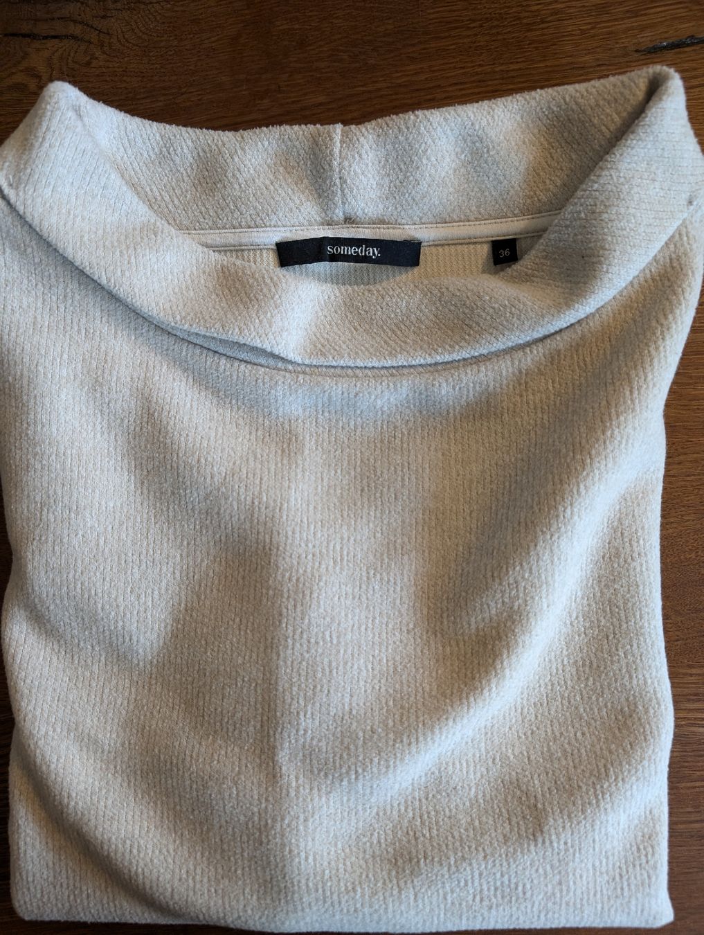 Someday Maglioni & Felpe: Someday Pullover Damen Gr. 36 beige mit Seitenschlitz – Usato da Bern venduto da Zorro333 2