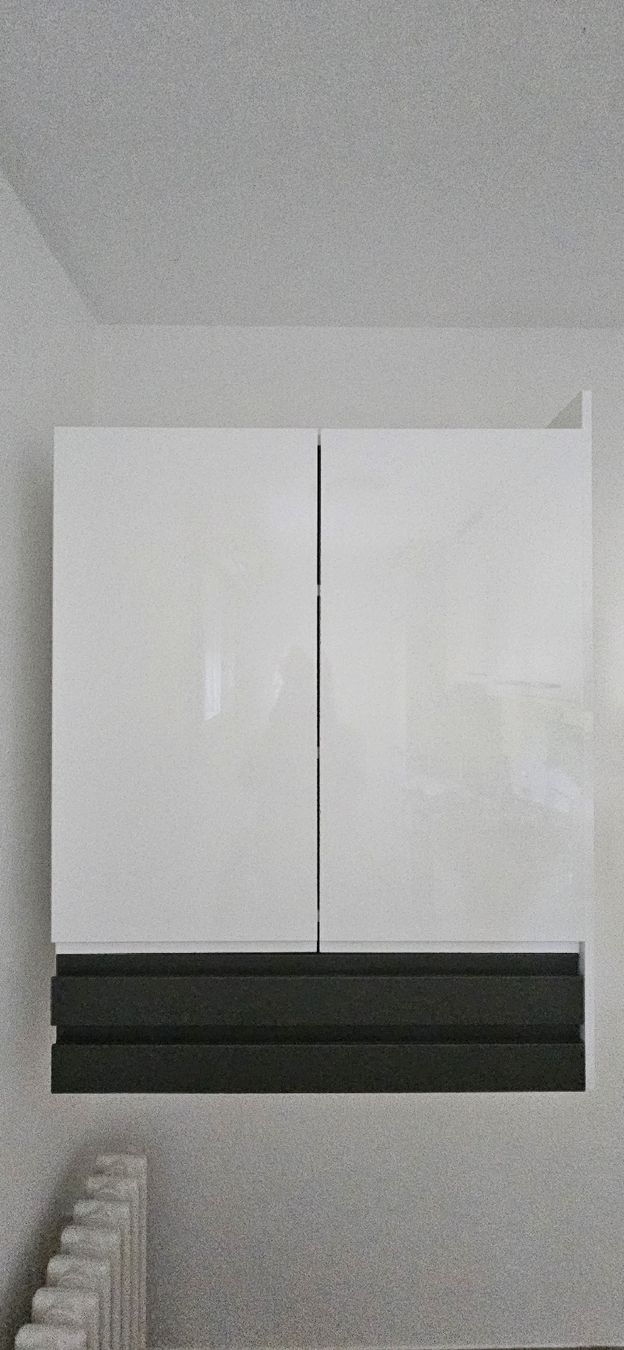 Ikea Armoires: Hängeschrank von Ikea – D'occasion à Oberwil BL par Cla_Hu