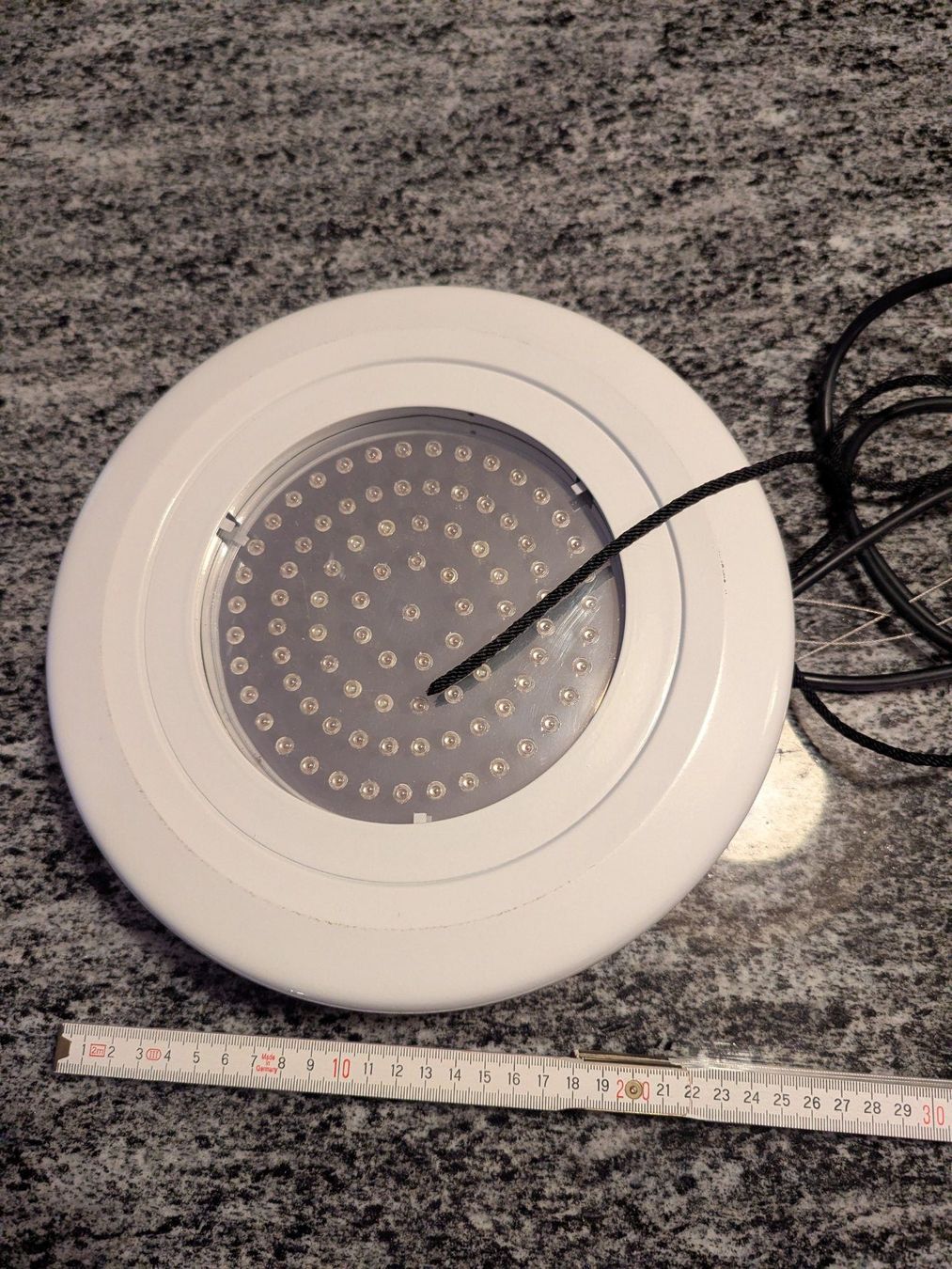 Lampade: Pflanzen-Heizlampe – Usato da Zürich venduto da Migros-Chind
