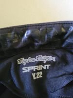  protection et pantalon Troy Lee Designs+genouillères 
