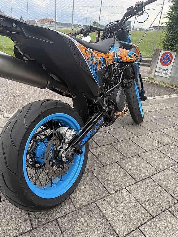 Strada: KTM 690 smc r – Usato da Schüpfen venduto da fin_nmz8 2