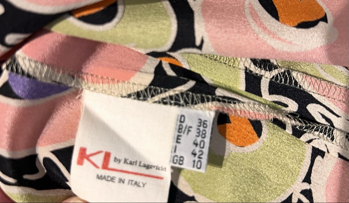 Karl Lagerfeld Gonne: Jupe-short Karl Lagerfeld, vintage – Usato da St-Pierre-Clages venduto da ste_xk6p 4