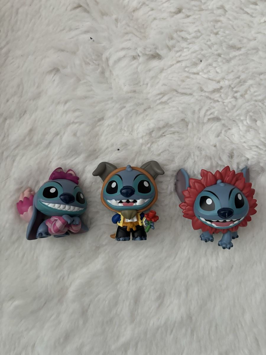 Disney Figuren: Mystery Minis Stitch in Costume – Neu (gemäss Beschreibung) aus Russikon von sve_v78w