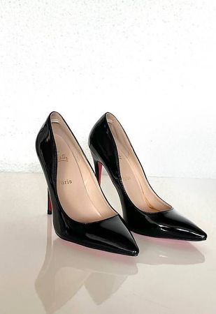 Christian Louboutin Lack Pumps, Grösse 39 Top!