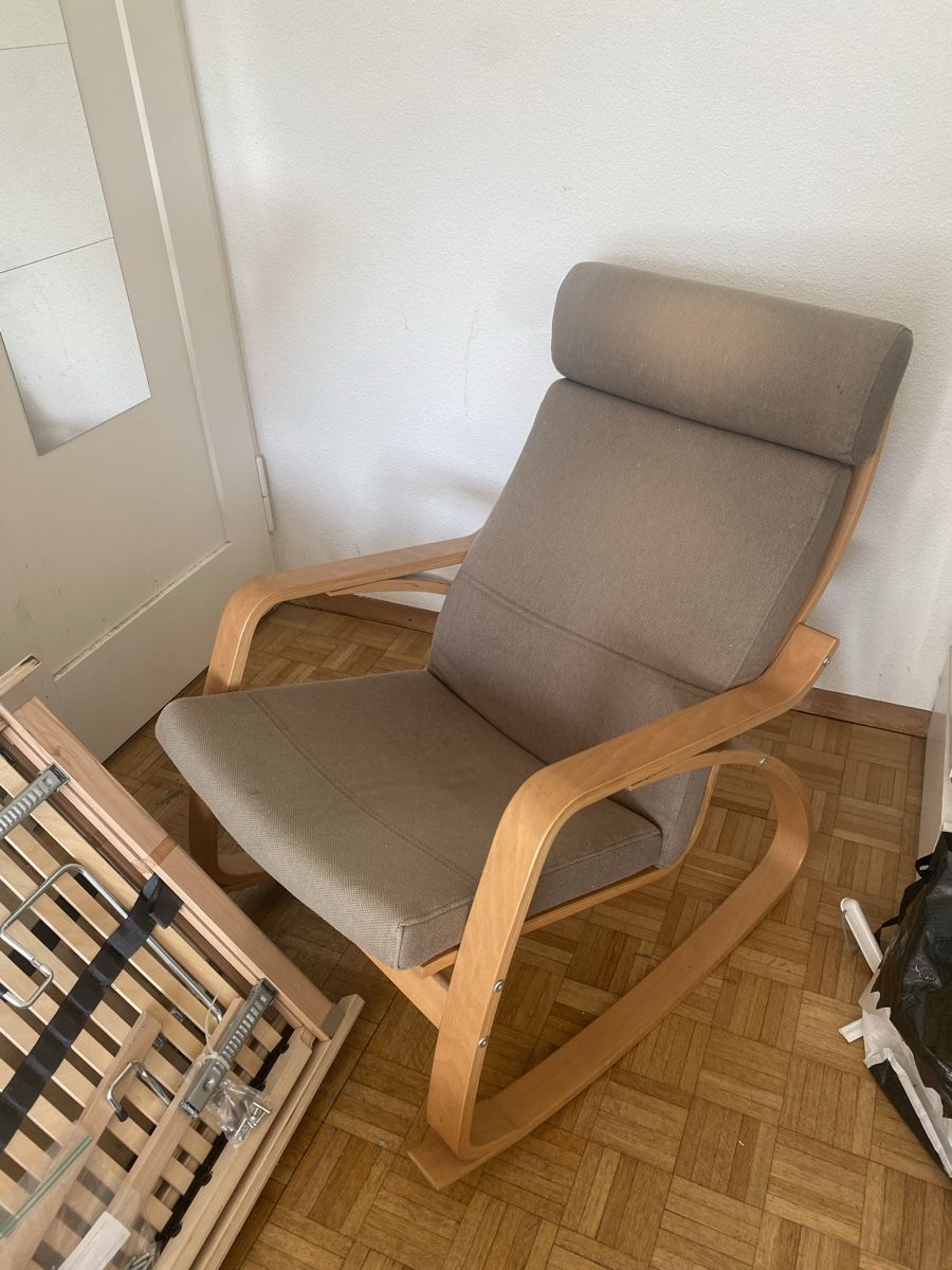 Ikea Poltrone: schaukelstuhl ikea poang – Usato da Zürich venduto da 150_y6b7