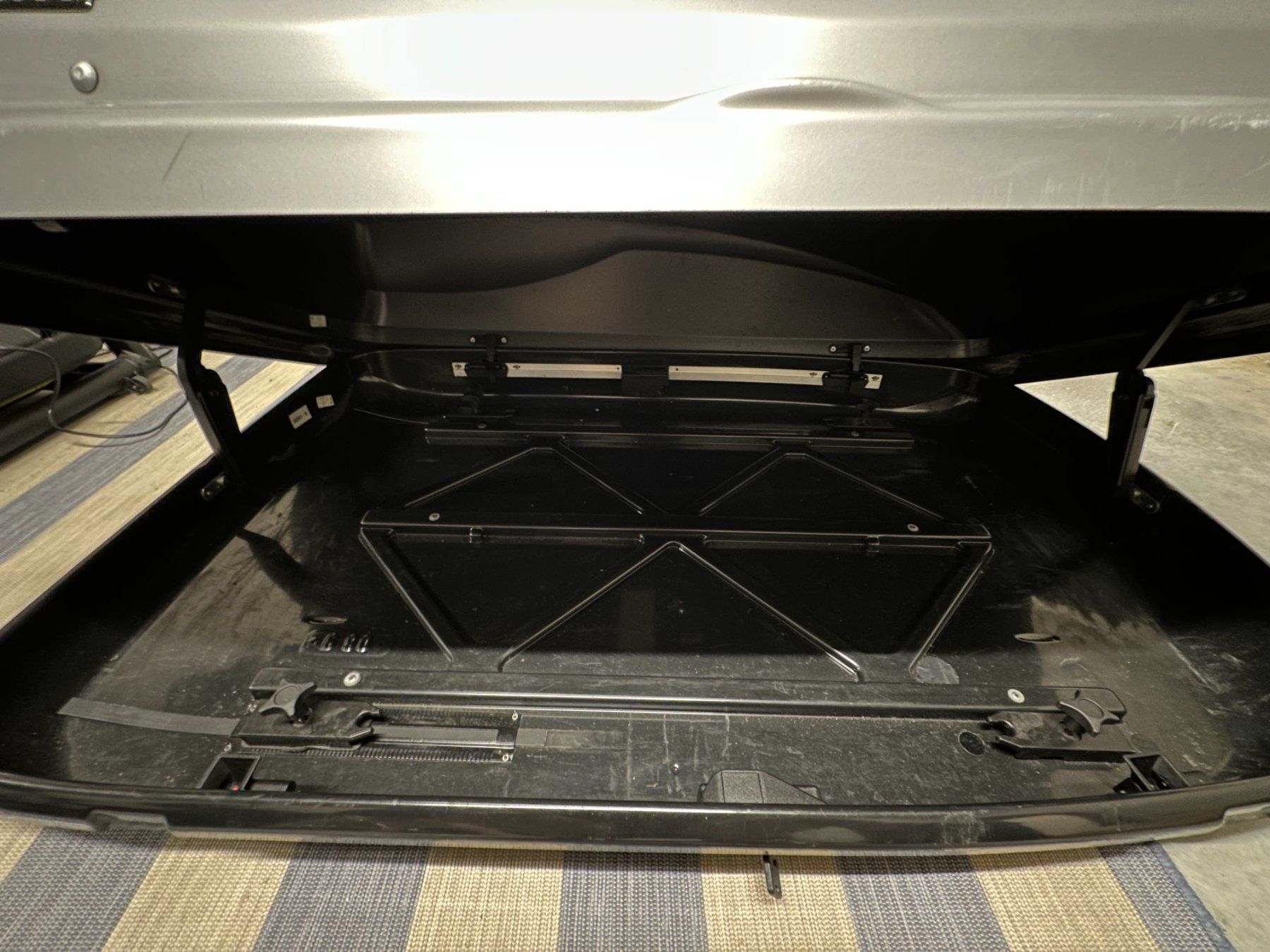 Dachboxen: Dachbox BMW silber – Gebraucht aus Düdingen von Mat_J27 2