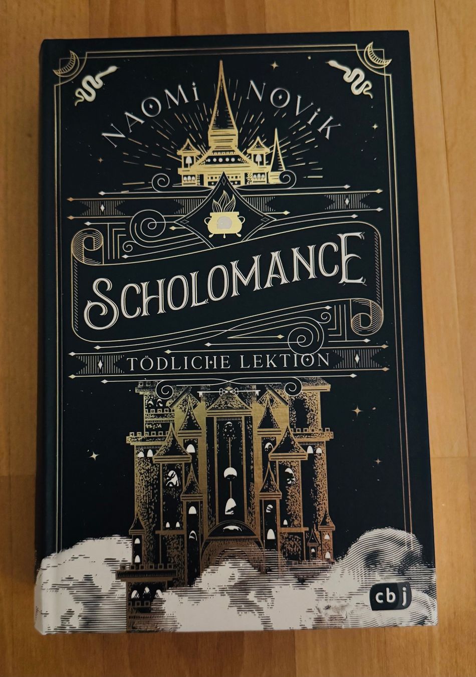Libri: Scholomance- Naomi Novik – Nuovo (secondo la descrizione) da Bettwil venduto da bellis_perennis_222