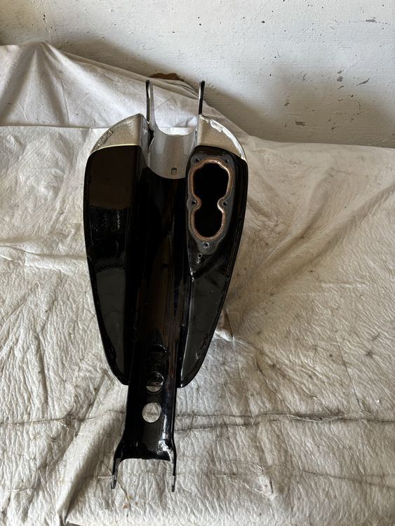 Harley-Davidson Tutti i ricambio per moto: Harley Davidson Benzintank Sportster – Usato da Schötz venduto da Harley35 4
