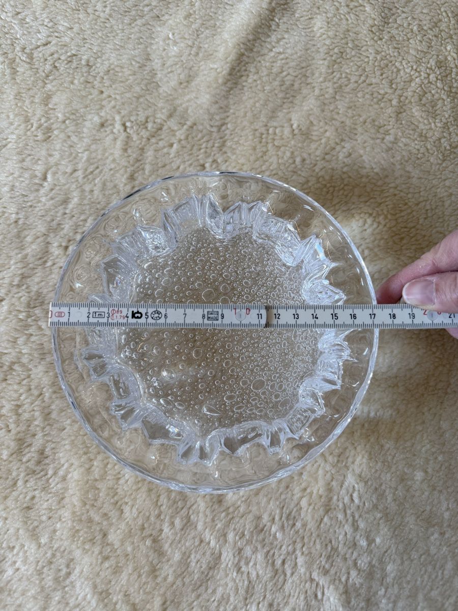 Ciotole: Dekorative Glasschale mit Luftblasen, Durchmesser 18 cm – Usato da Kilchberg ZH venduto da steffyvo 1