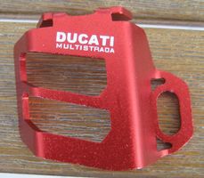 Ducati Multistrada Behälter schutz