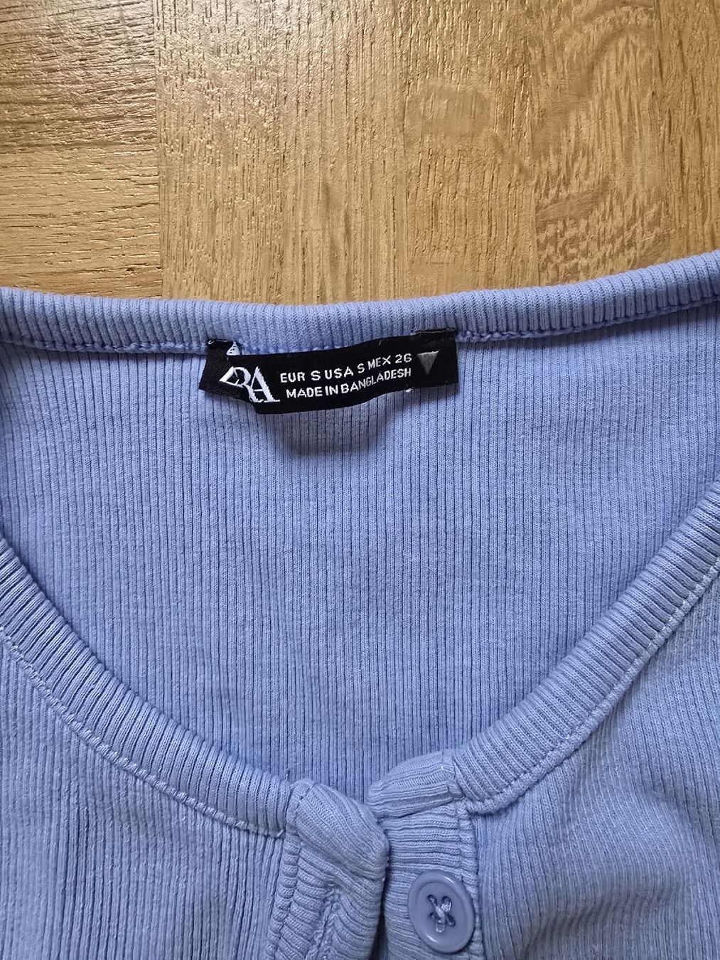 Zara Tops: Zara Top Hellblau – Gebraucht aus Belp von sar_r7ls 1