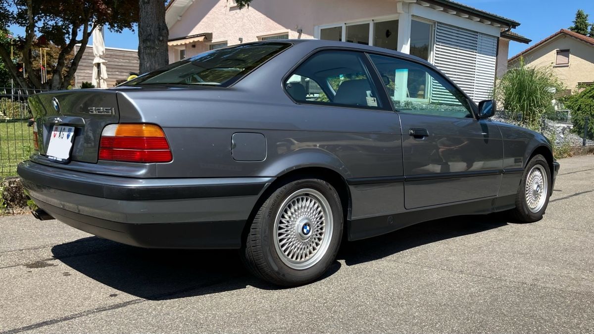 BMW Automobili: BMW E36 325iA Coupe – Usato da Künten venduto da EnsyBo